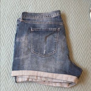 old navy boyfriend jean shorts